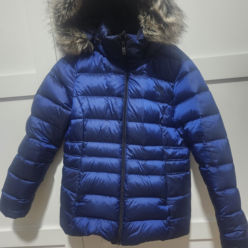 The North Face Kids Navy Puffer Jacket with Faux Fur Trim